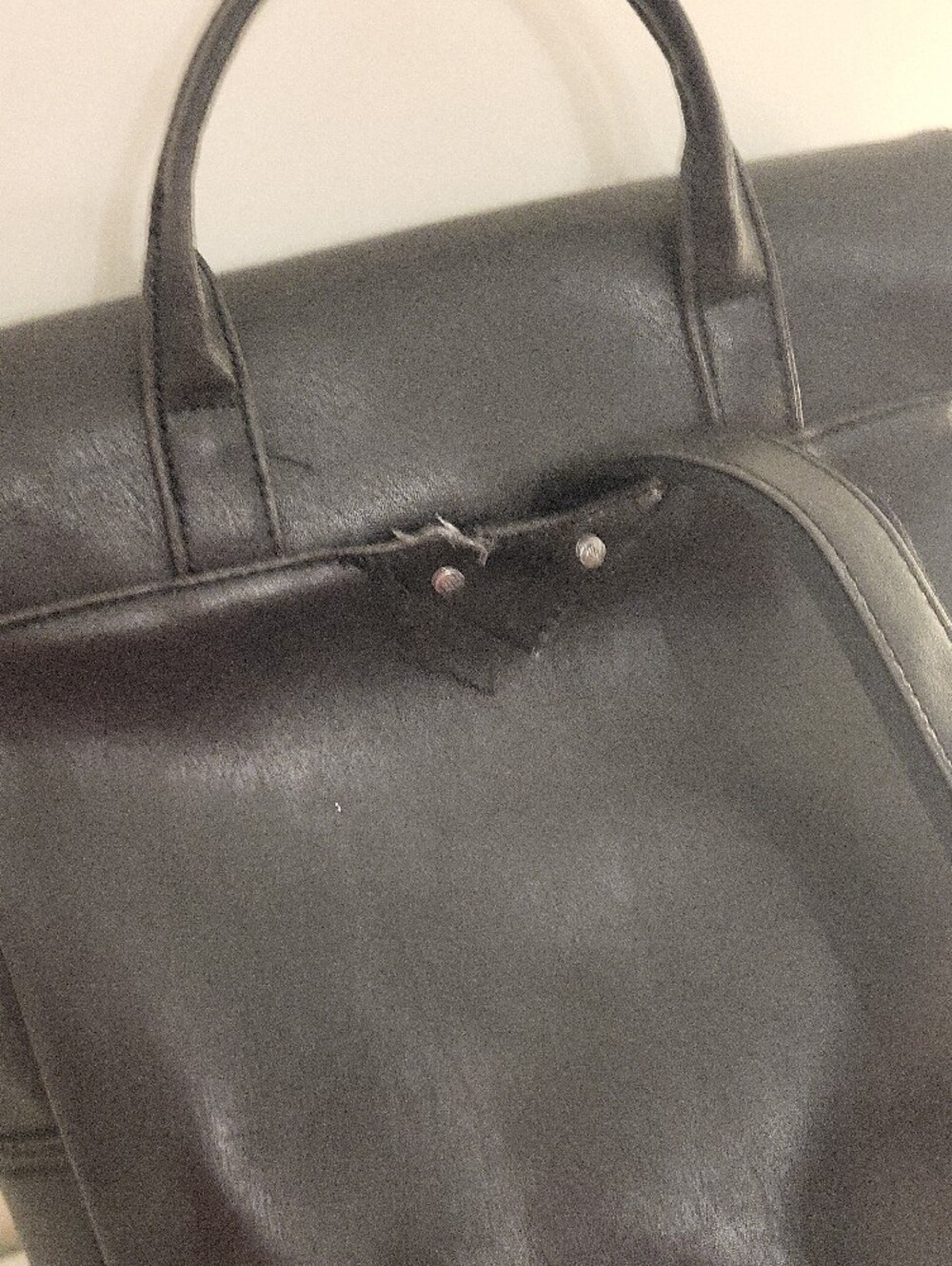 Matt & Nat Black Leather Backpack - Picture 5 of 6